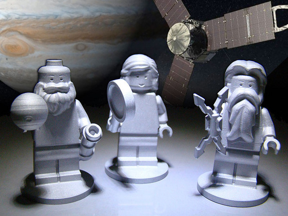 lego-juno-minifigures