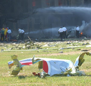 9112Bpentagon2Bplane2Bdebris
