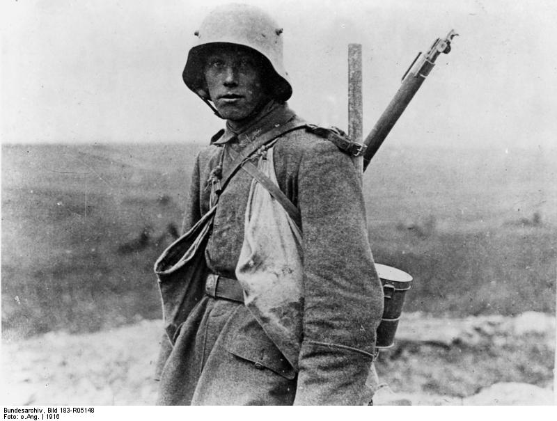 Bundesarchiv Bild 183-R051482C Westfront