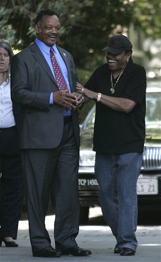jesse-jackson-joe-jackson-2009-6-27-15-5