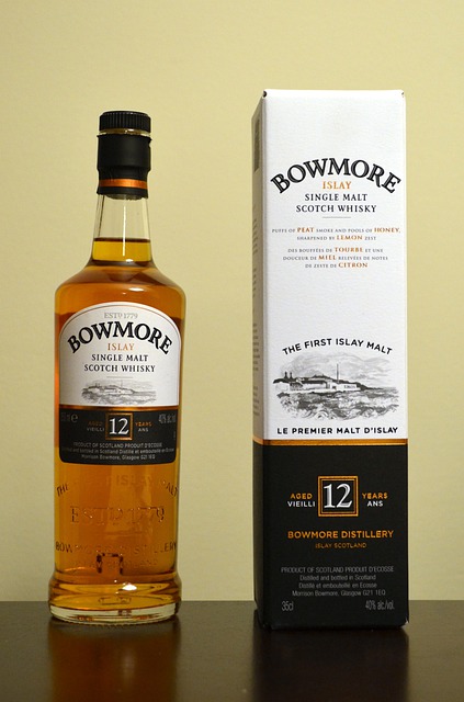 bowmore-835870 640