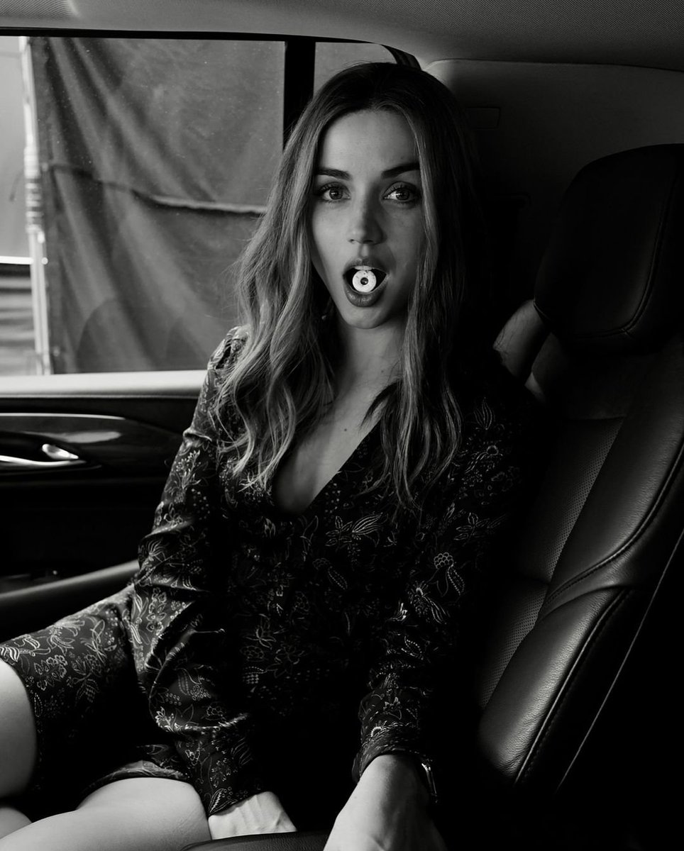 ana in macchina - Copy