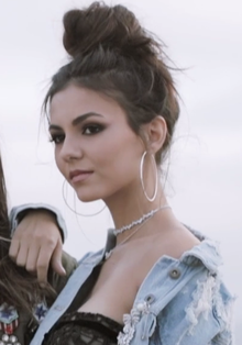 Victoria Justice Madison Justice croppe