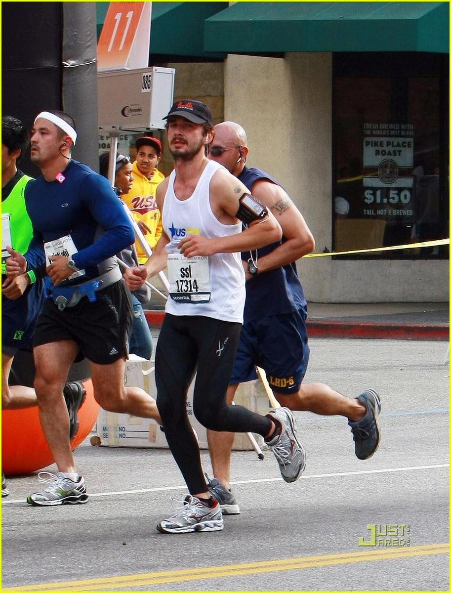 /dateien/np66944,1288109901,shia-labeouf-running-los-angeles-marathon-13