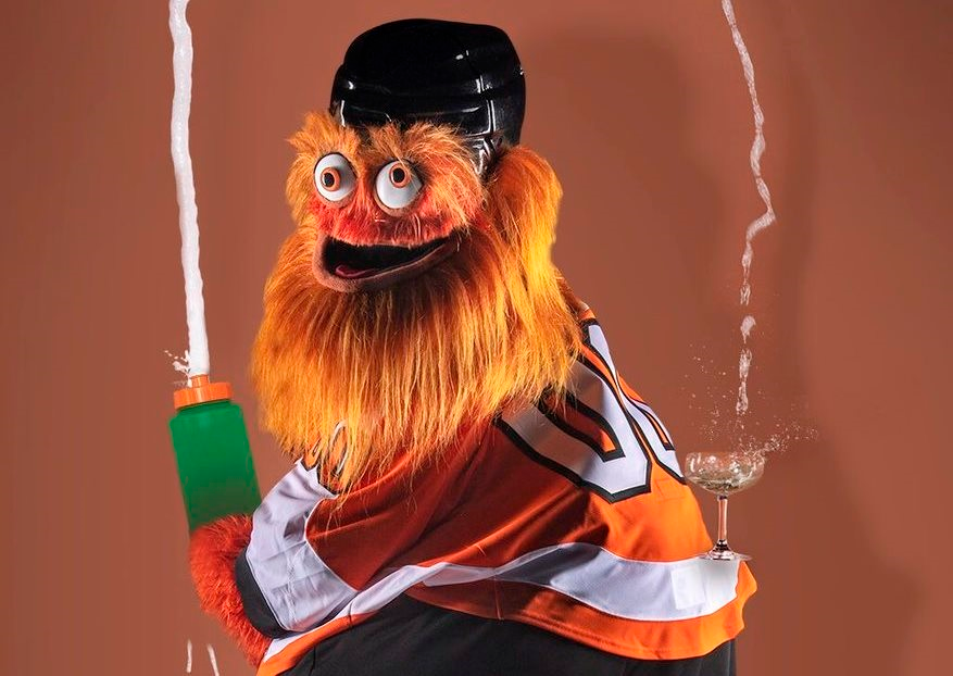 Gritty-Flyers-Mascot-2