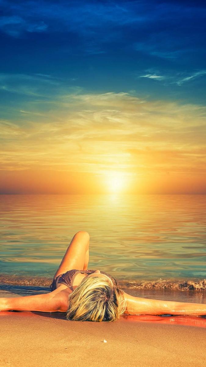 Sunset Dreams-ffaf355a-9ef6-3363-94a1-59