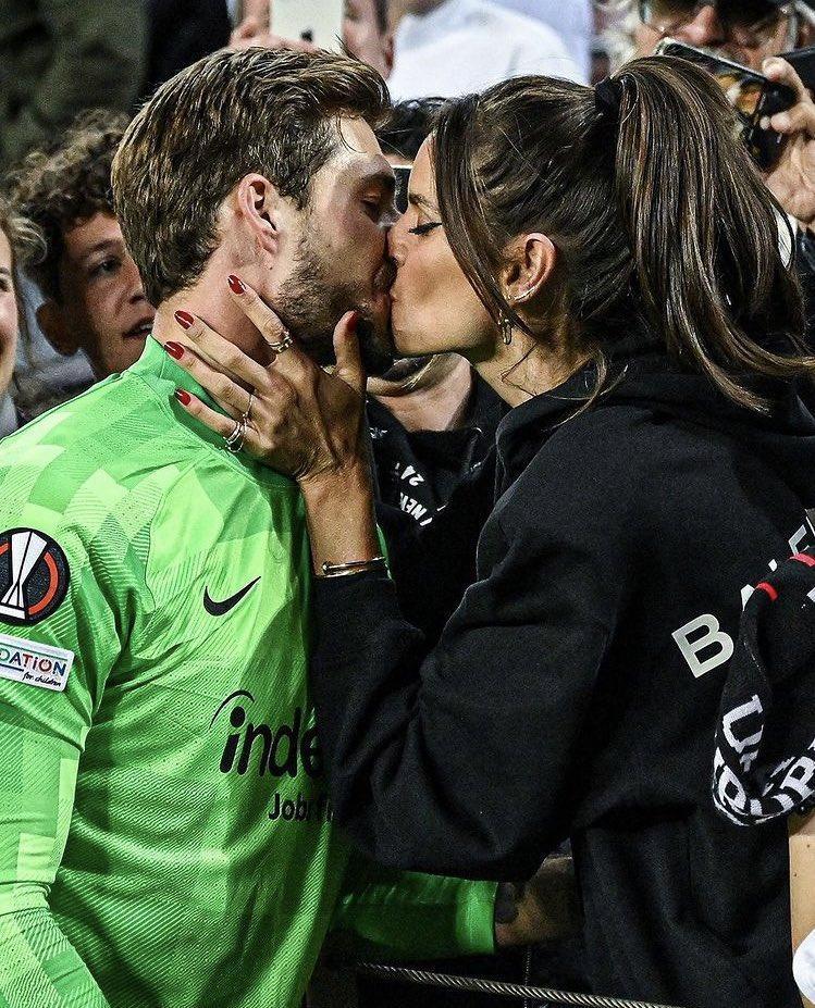Kevin Trapp Izabel Goulart Eur Leag - Co