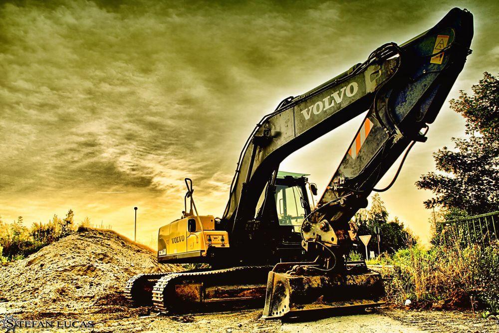 volvo-bagger-326e5164-bc92-4910-ab6a-7ab