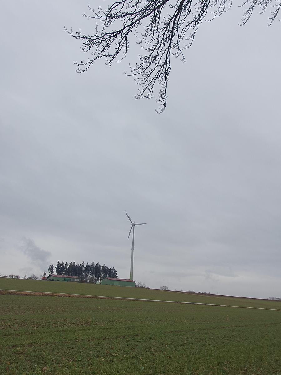 17404910684348407372061151043593