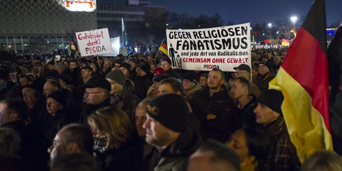 o-PEGIDA-facebook