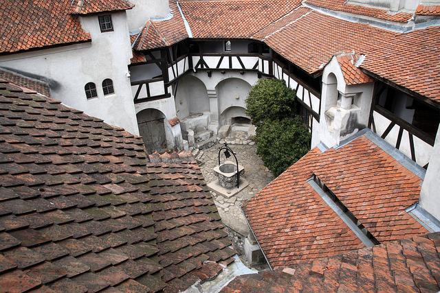 schlossbranInnenhof