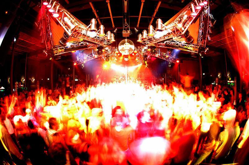 1757-image-starfish-dancefloor2-jpg