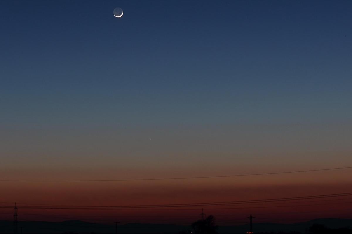 c2011l4panstarrs13032utlxy