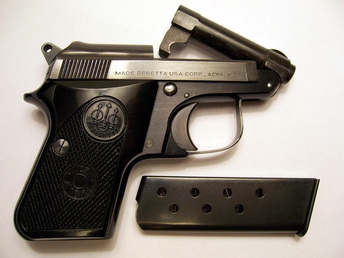 Beretta950JetfireandClip-Open