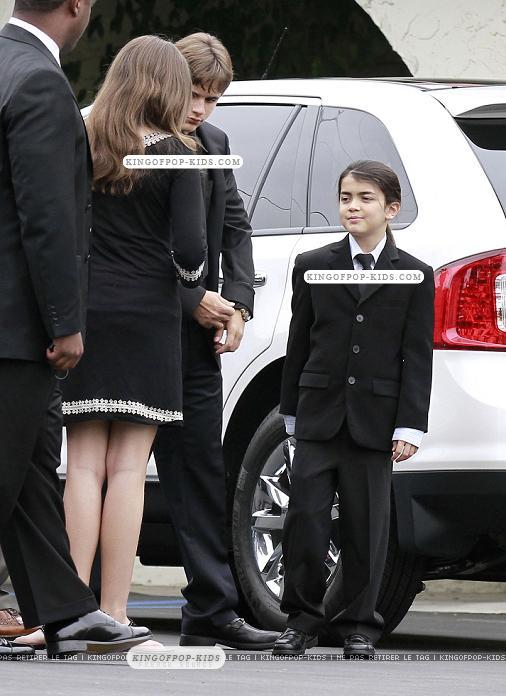 ppb-church-22-05-2011-prince-michael-jac