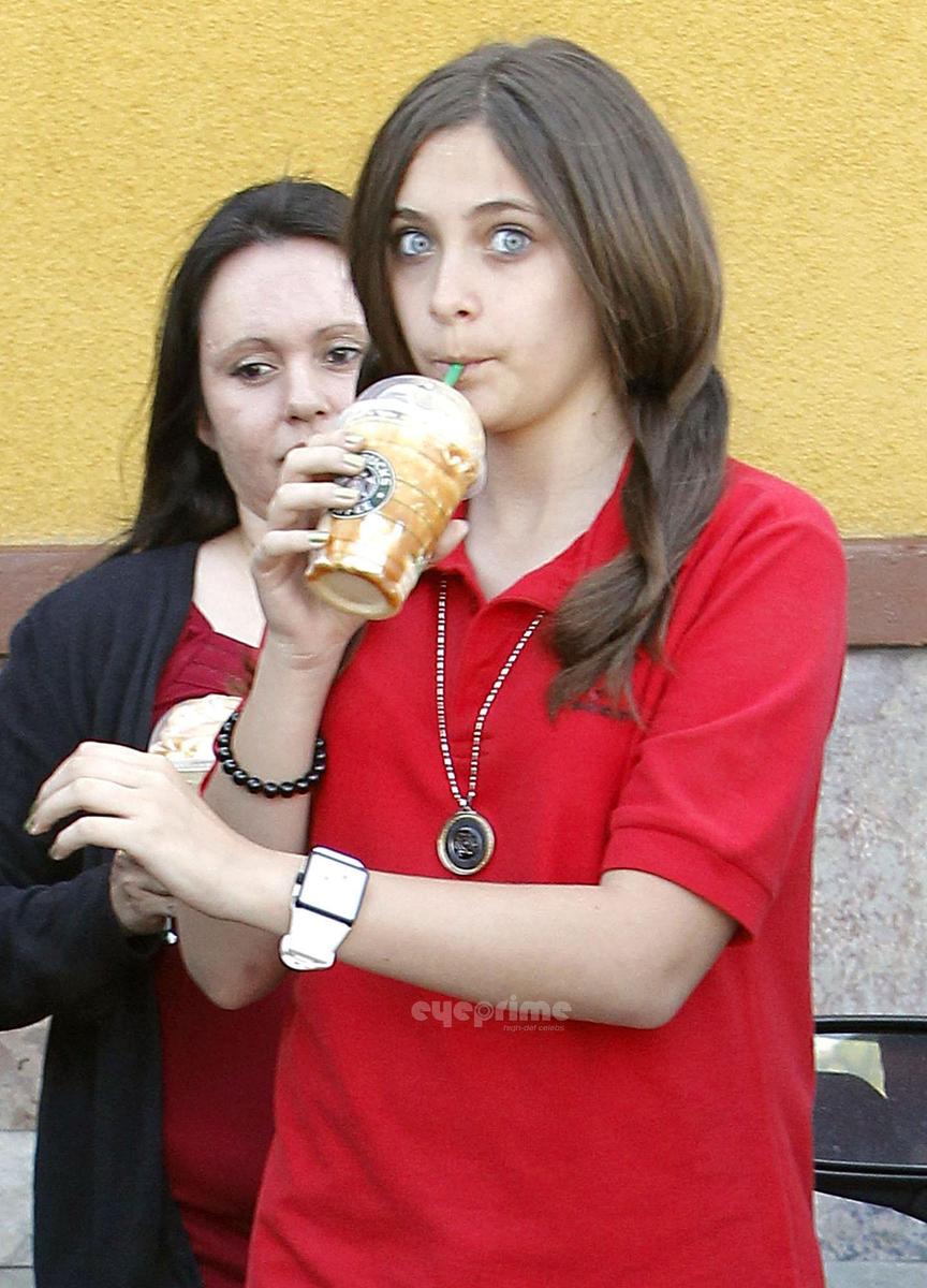 HQ-Prince-Paris-And-Blanket-At-Starbucks