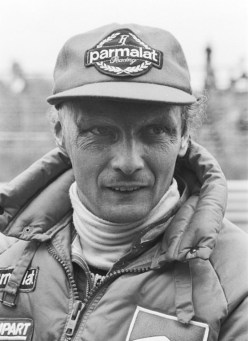 800px-Lauda at 1982 Dutch Grand Prix