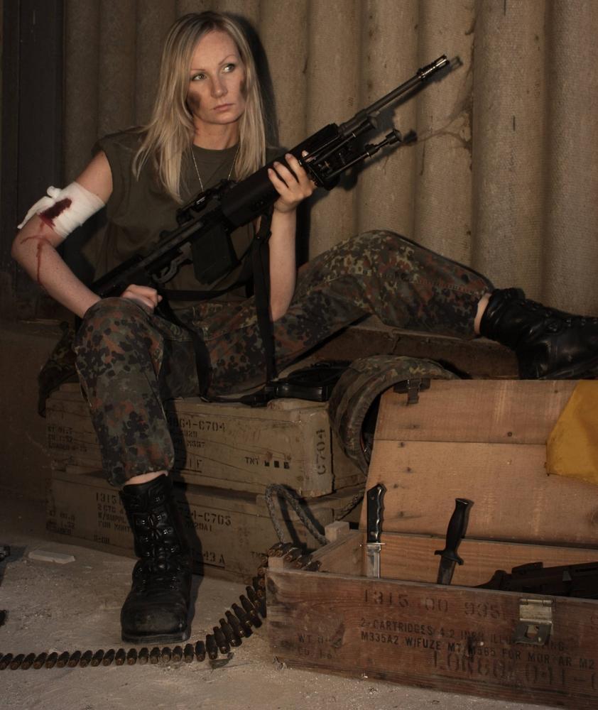 waffen-der-frau-f116ace0-2dfc-47cd-8d55-