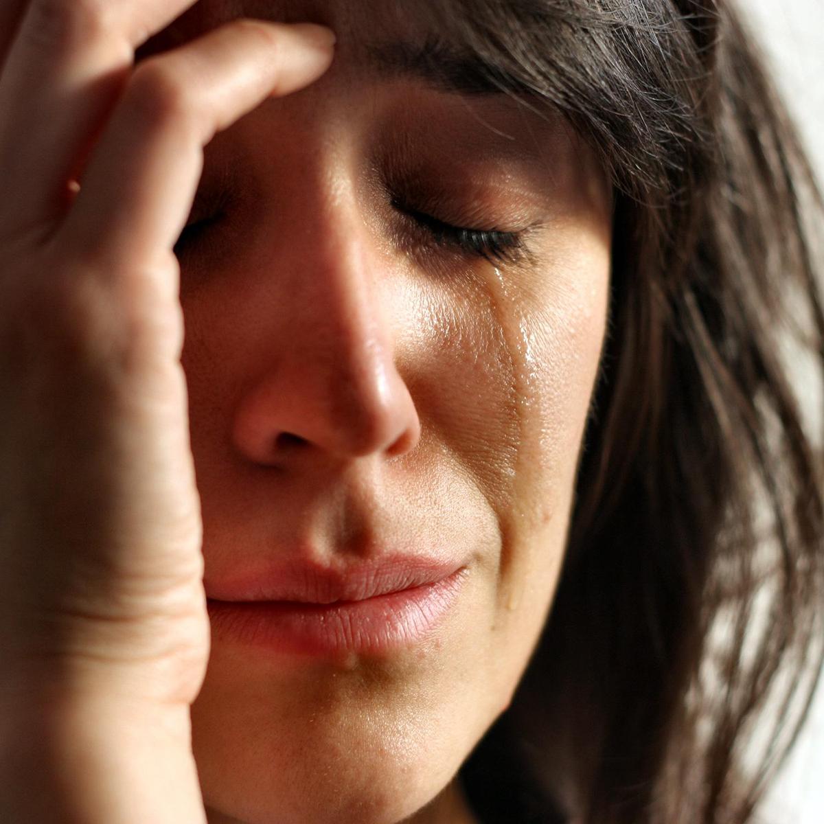crying-woman