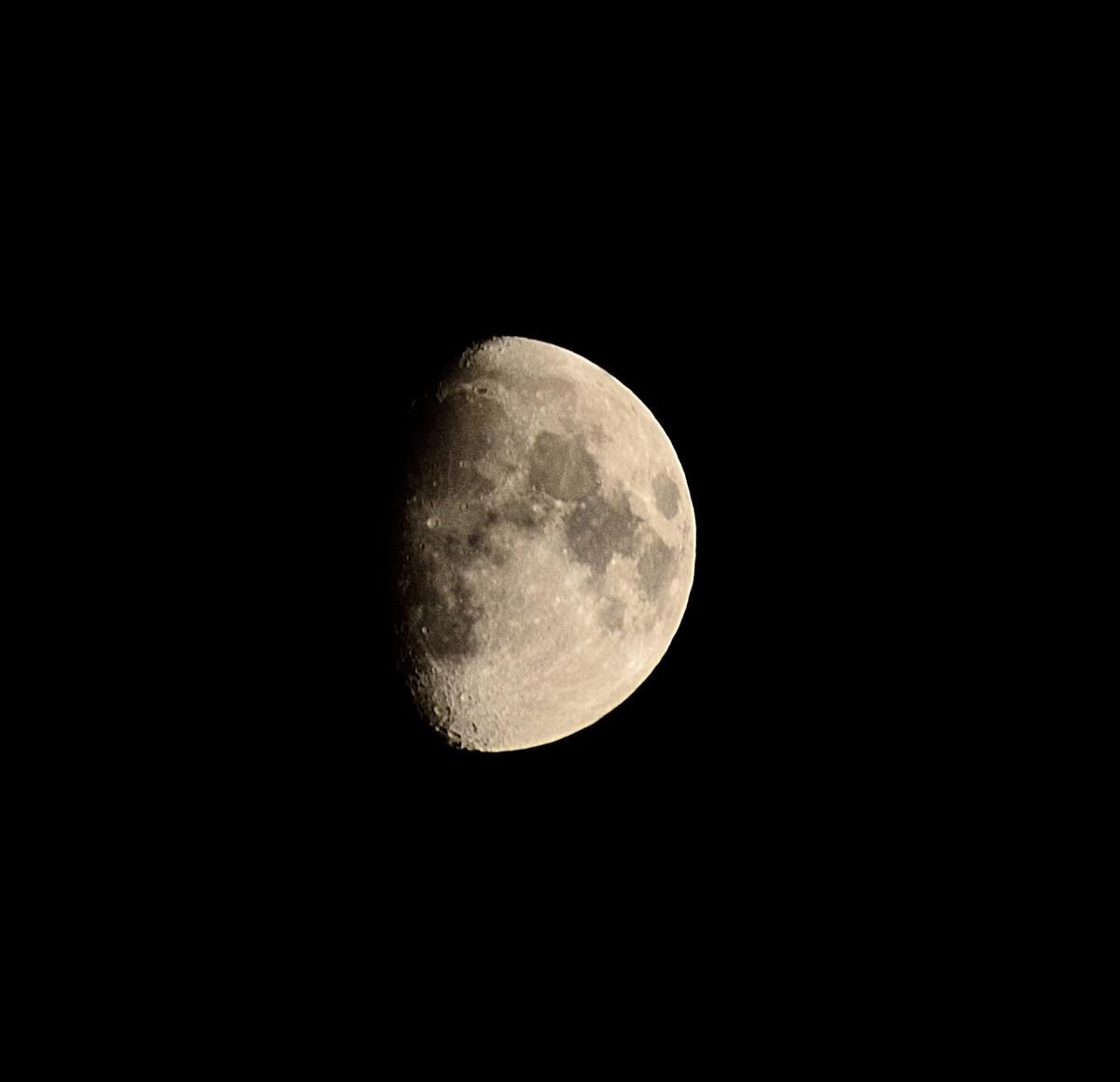 Mond2