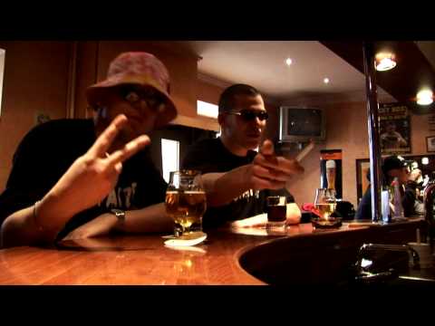 Youtube: Schulte & Epoz - "Weinbrand/Cola" Szeneputzen ab ins Bett