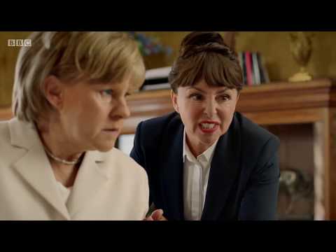 Youtube: Tracey Ullman - Angela Merkel Skypes Donald Trump