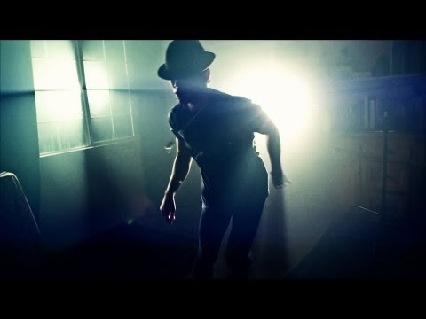 Youtube: "Can't Hold Us" - Macklemore & Ryan Lewis (Max Schneider & Kurt Schneider Cover)