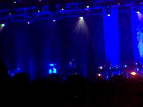 Youtube: Jan Delay - Hoffnung (Live, Tourauftakt, Bielefeld, 09.10.2009)