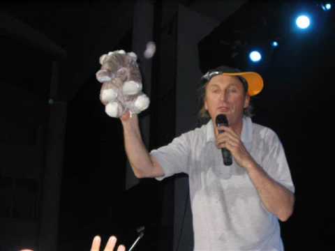 Youtube: OTTO WAALKES - 19 - "Oberförster Pudlich" http://www.opc-vital.de