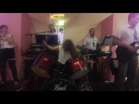 Youtube: Zespół muzyczny Atack. Kock 8.10.2016. Wesele Klaudii i Przemka.