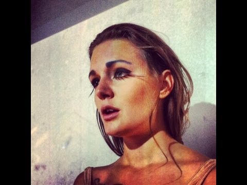 Youtube: "habits" - tove lo (music video w/ lyrics)