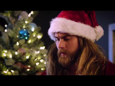 Youtube: Experience the Magic of the Holidays with Icelandic Glacial