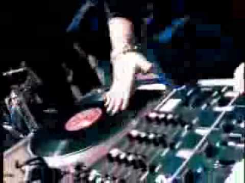 Youtube: Limp Bizkit - Nookie