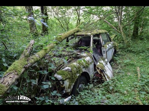 Youtube: Lost Places & Bunker: Das Haus der Näherin l Urban exploration