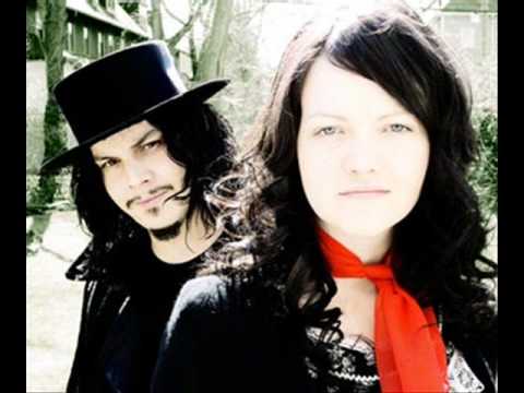 Youtube: The White Stripes-Jolene (HQ AUDIO)