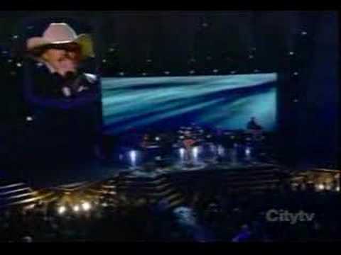 Youtube: Alan Jackson-Wonderful Tonight