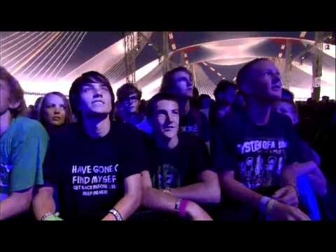 Youtube: Serj Tankian - Borders Are live {Lowlands Festival 2010} (HD/DVD Quality)