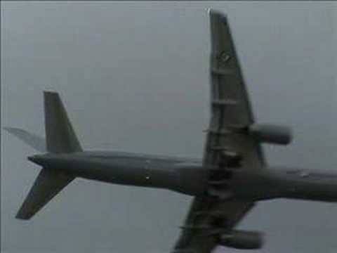 Youtube: Boeing 757 handling display