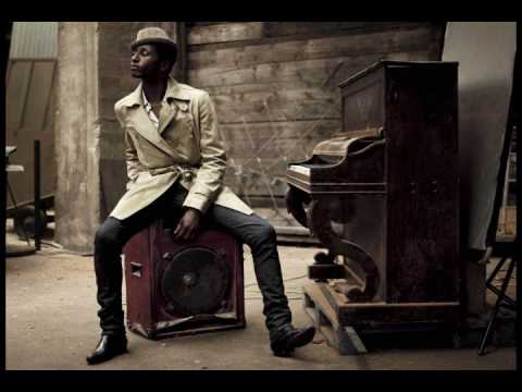 Youtube: Keziah Jones -  Million miles from Home