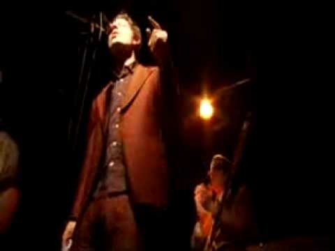Youtube: Bernhoft - So many faces (live)