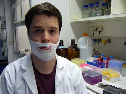 Youtube: Klaus erster Tag im Labor - Sicherheitsbelehrung