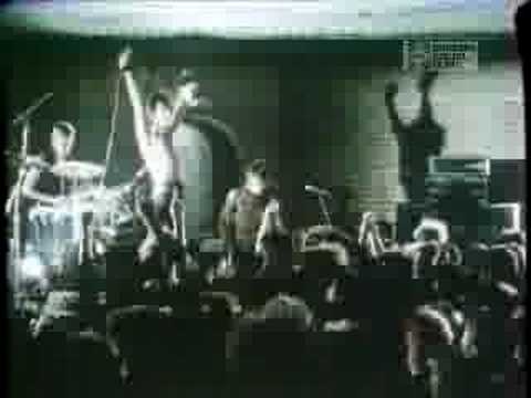 Youtube: Bauhaus "Ziggy Stardust" - Bohemia Afterdark