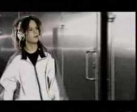 Youtube: Bomfunk mc's Freestyler