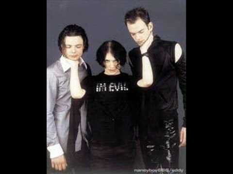 Youtube: Placebo - I Do