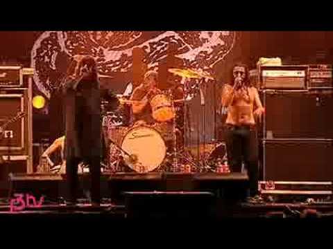 Youtube: Turbonegro - Rendezvous With Anus @ Øya