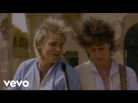 Youtube: The Alarm - Rain In The Summertime