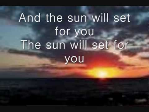 Youtube: Linkin Park - Shadow of The Day (Lyrics)