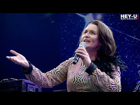 Youtube: Ich schütze dich - Der Besuch der alten Dame [Live aus Wiener Stadthalle - Stimmen für den Frieden]