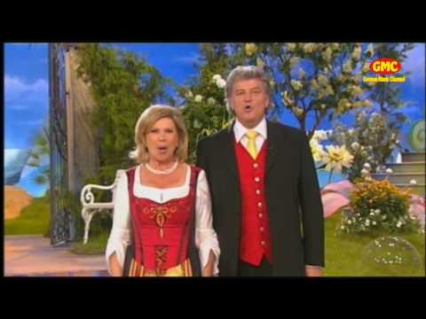 Youtube: Marianne & Michael - Unser Land 2010