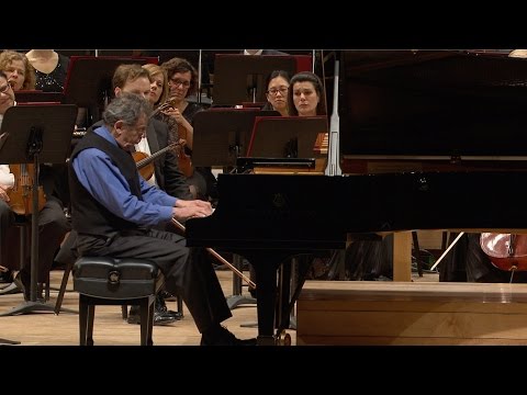 Youtube: Philip Glass joue Mad Rush